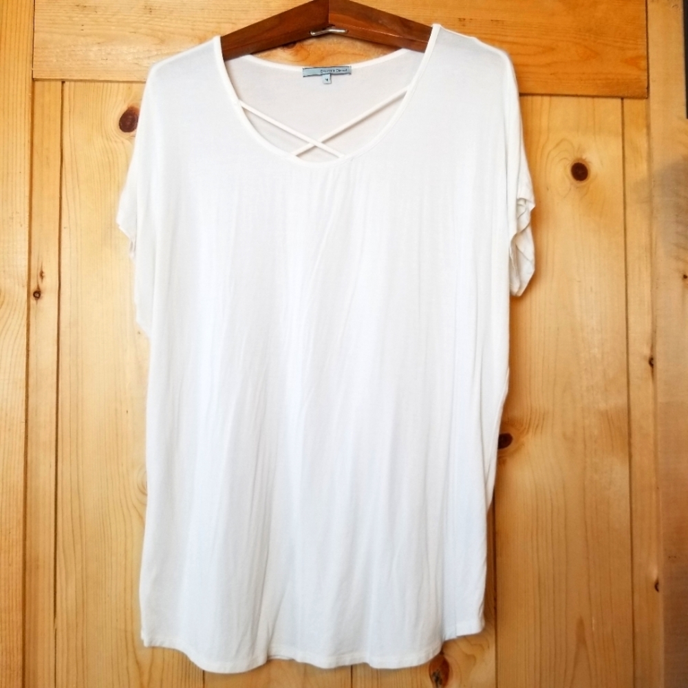Emma's Closet Bamboo Cap Sleeve Crisscross Neck Short Sleeve Longer Length Top